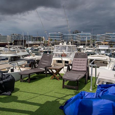 Habitacion Marineria Boat Aloha Barcelona Eksteriør billede